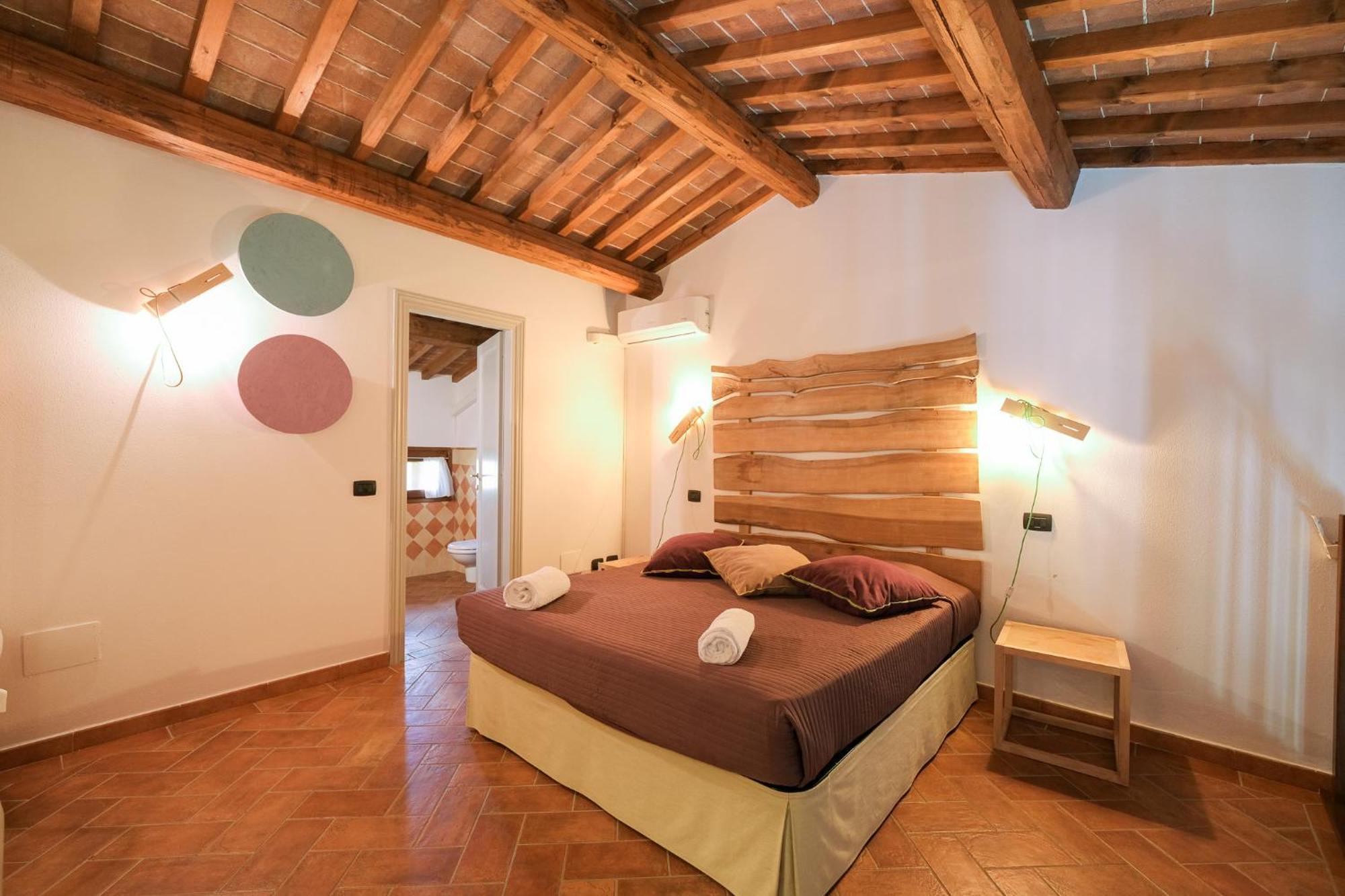 San Ruffino Apartments Lari Exterior foto