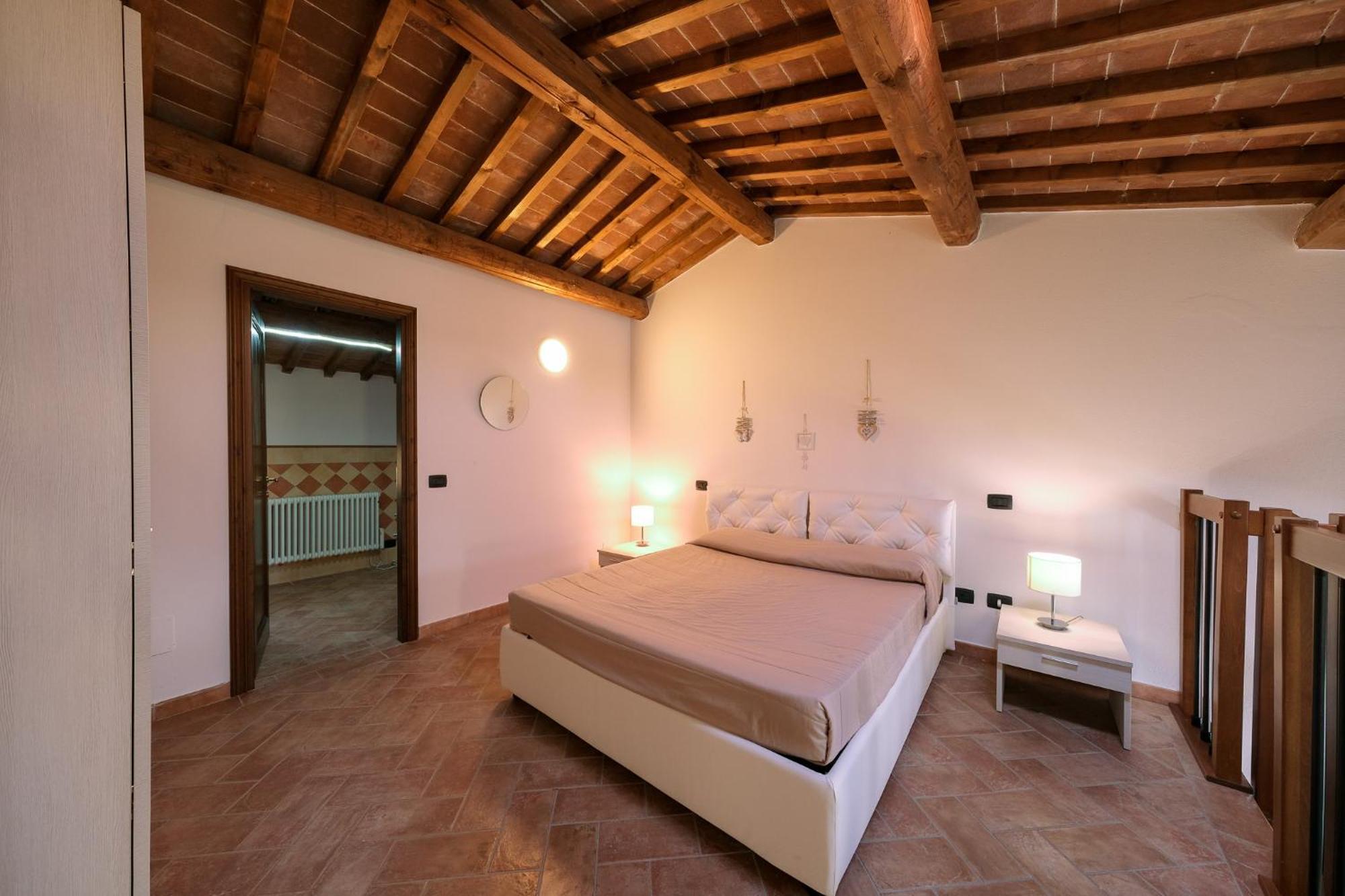 San Ruffino Apartments Lari Exterior foto