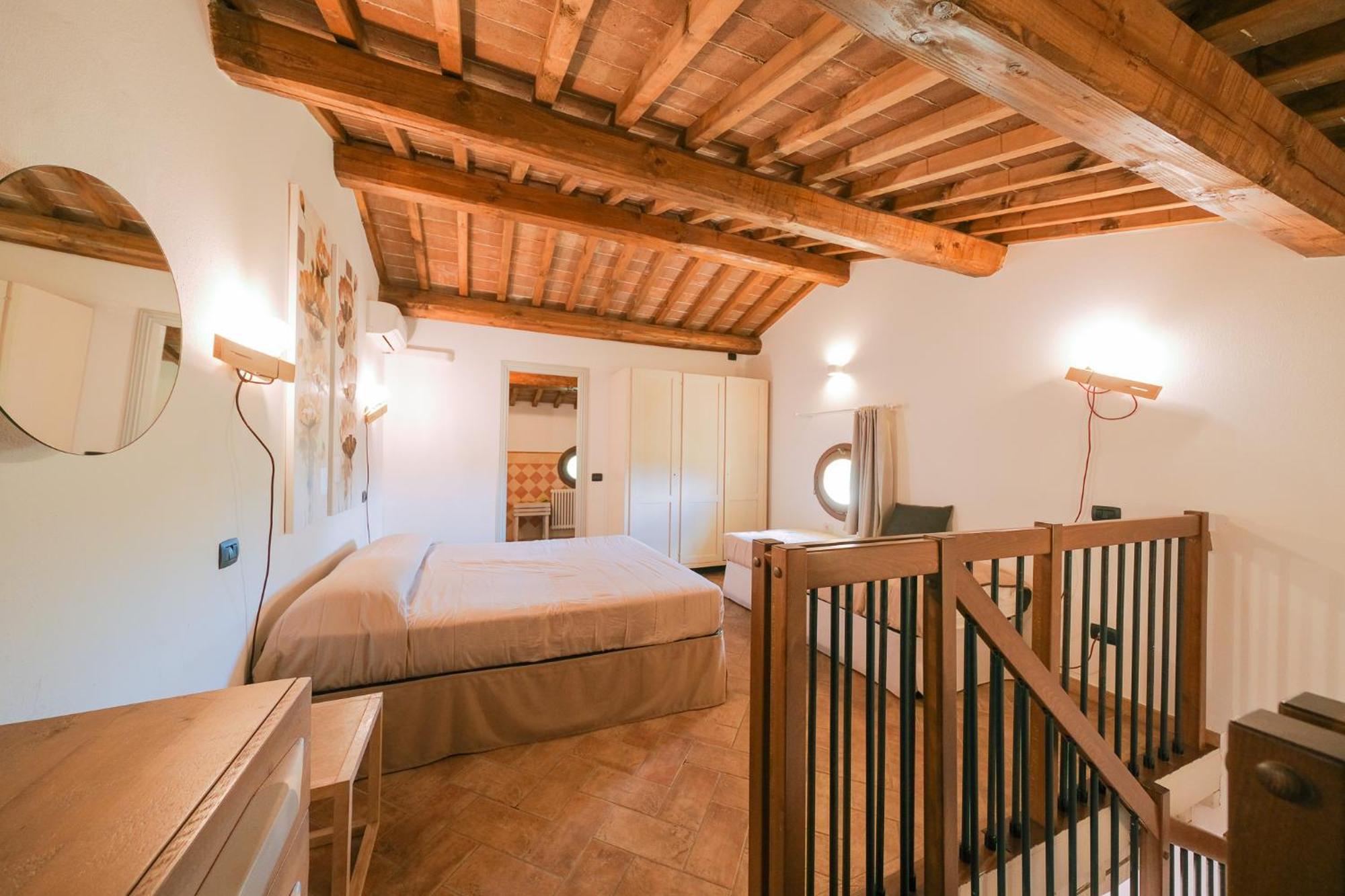 San Ruffino Apartments Lari Exterior foto